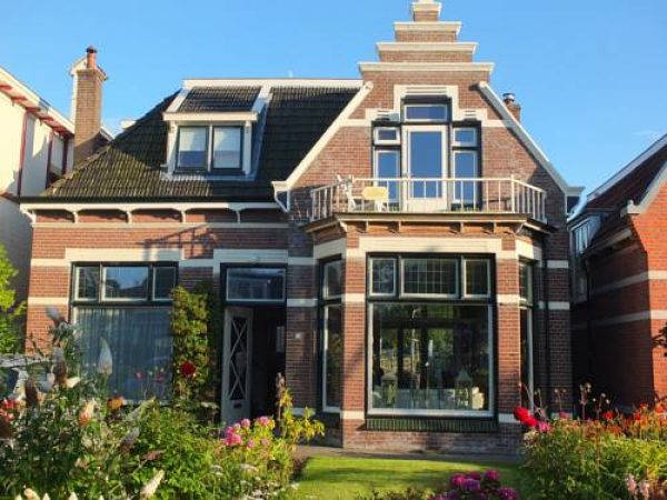 Hotel B&B Ferdivedaasje in Dokkum