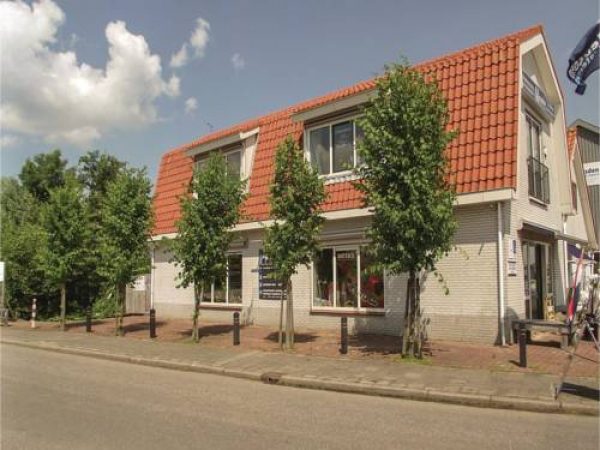 Hotel Three-Bedroom Apartment in Breukelen in Breukelen