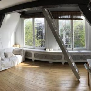 Canal View Loft In Centre in Amsterdam