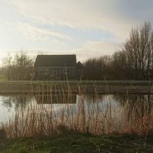 Huisje bij de Boerderij in Burgerbrug