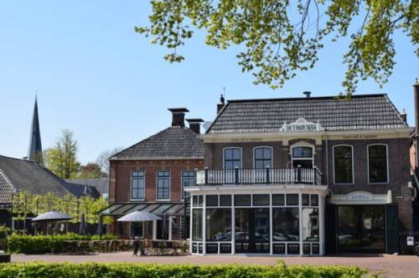 In't Holt 1654 Grand Caf√© & Logement in Zuidhorn