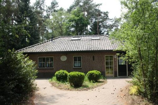 Holiday home bos en heide in Otterlo