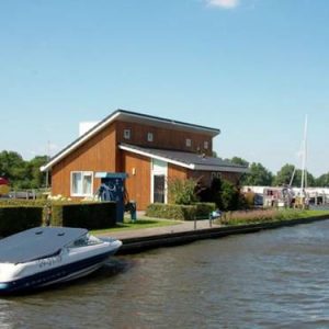 Holiday Home Waterpark De Meerparel - Lake Friendly in Uitgeest