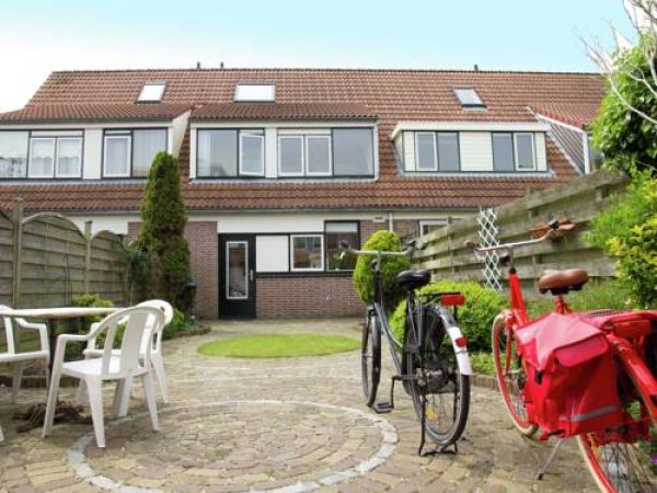 Holiday home Bij t Bruggetje in Castricum