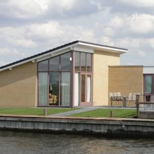 Holiday home De Lemmer 43 in Lemmer