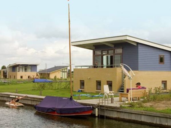 Holiday home De Lemmer 44 in Lemmer