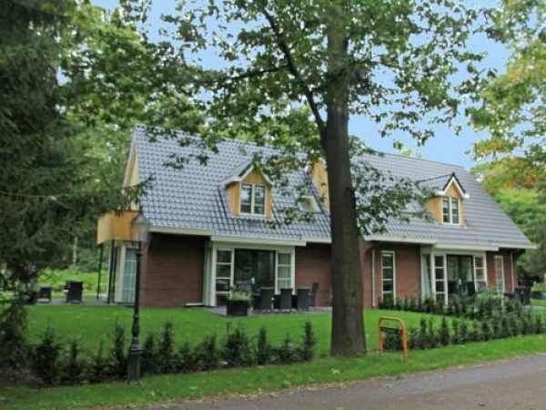 Holiday home Twentsche Huus in Hoge Hexel