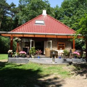 Landhuis "Op de Heugte" in Norg