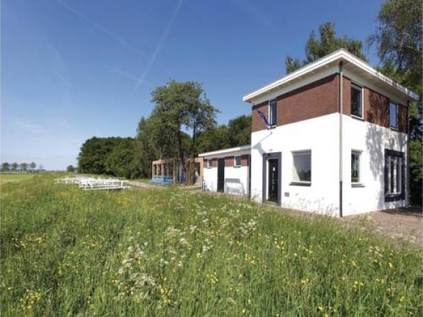 One-Bedroom Holiday Home in Bronkhorst in Bronkhorst