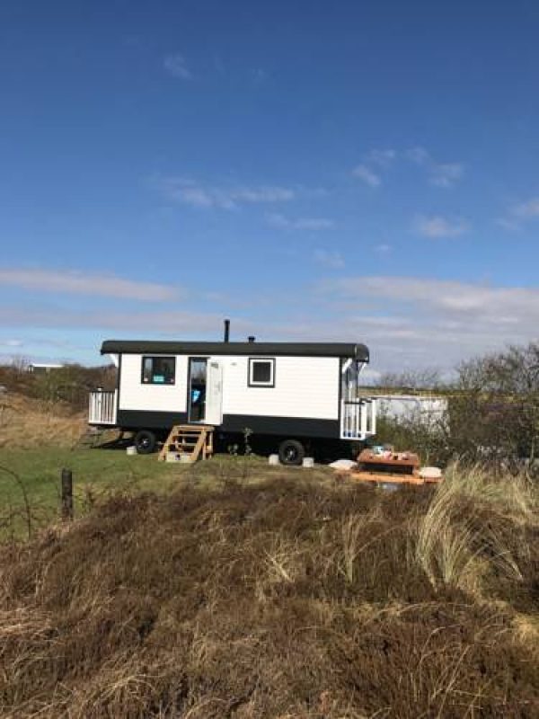 Pipowagen "The Beach house" in Sint Maartensvlotbrug