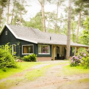 Schrijvershuisje Lutterzand in De Lutte