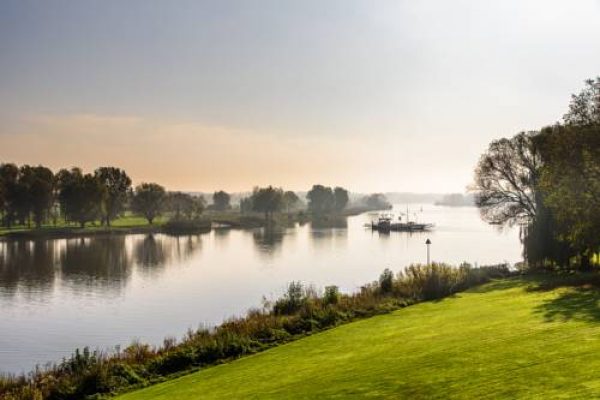 Vakantie aan de Maas in Broekhuizen