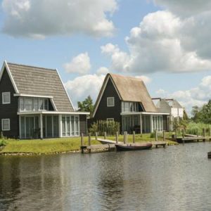 Holiday Home Bodelaeke-Wiedenwoning in Giethoorn