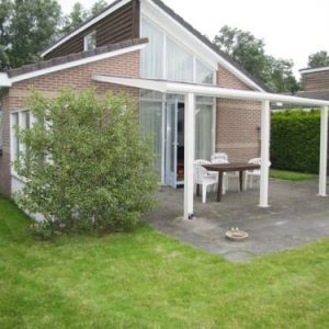 Holiday home Recreatiepark De Friese Wadden 5 in Tzummarum