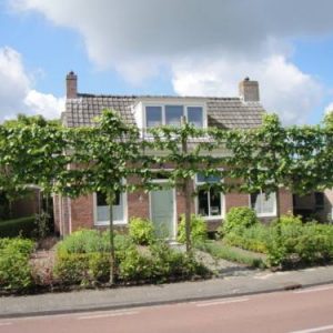 Huis Strand En Stad in Serooskerke