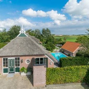 Wellness B&B Bij Dokkum in Niawier