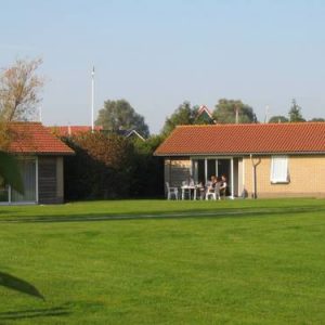 Holiday home Watersportpark De Pharshoeke 1 in Heeg