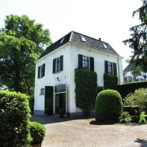 Koetshuis Landgoed T Haveke in Eefde