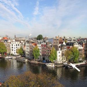 Amsterdam Canal Guest Apartment in Amsterdam