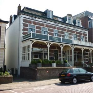 Appartementen aan den Hogeweg in Zandvoort