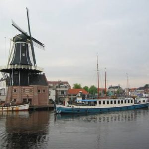 Hotelboat Fleur in Amsterdam