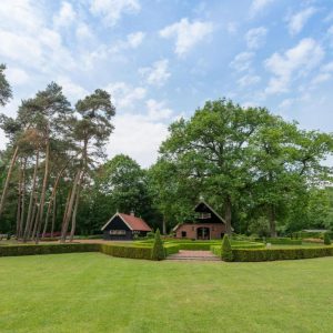 Gorgeous Mansion in Deurningen near the Forest