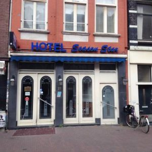 Budget Season Star Hotel in Amsterdam