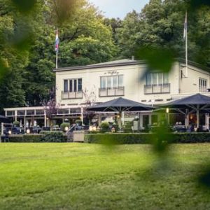 Hotel Restaurant De Wolfsberg in Groesbeek